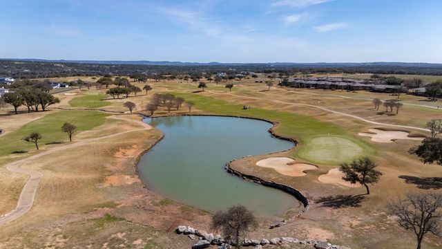 2401 KAHALA SUNSET DR, Spicewood, TX 78669