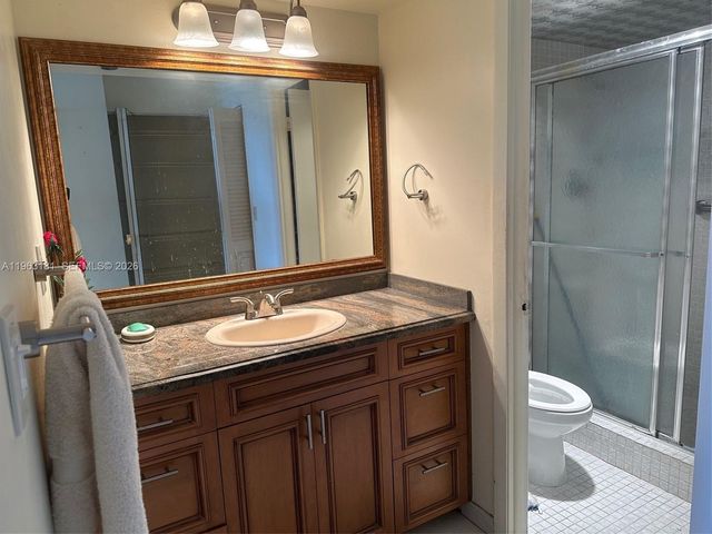 1200 Saint Charles Pl PH7, Pembroke Pines, FL 33026