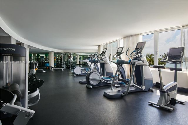 1100 W Ave 407 407, Miami Beach, FL 33139
