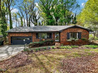 2509 Elderwood Lane, Burlington, NC 27215