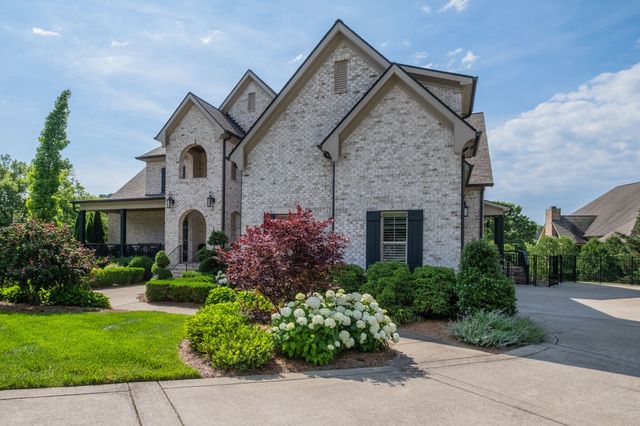 2205 Stardust Ct, Franklin, TN 37069