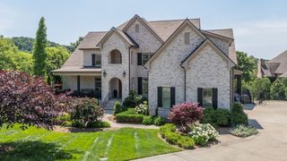 2205 Stardust Ct, Franklin, TN 37069