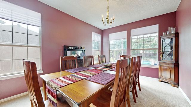 817 Crystal Lane, Hurst, TX 76054