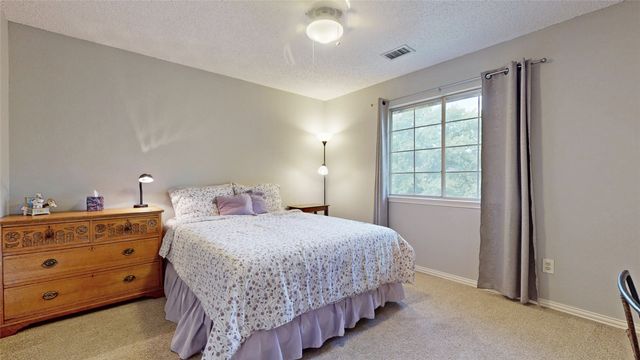 817 Crystal Lane, Hurst, TX 76054