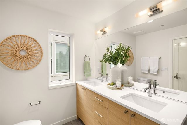 9219 C 14th Avenue NW, Seattle, WA 98117