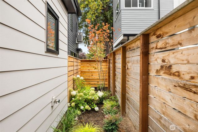 9219 C 14th Avenue NW, Seattle, WA 98117