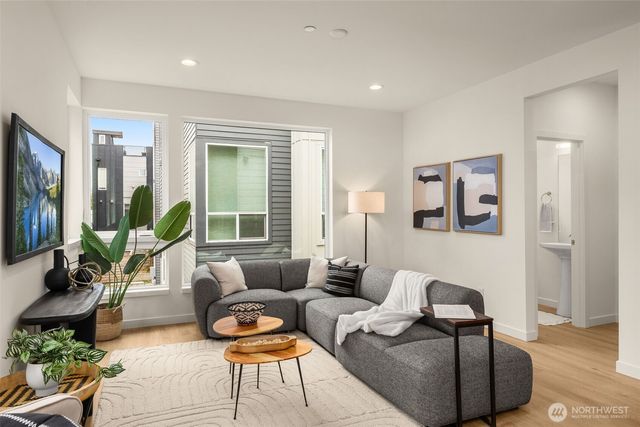 9219 C 14th Avenue NW, Seattle, WA 98117