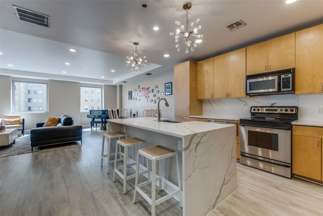 1505 Elm Street 1101, Dallas, TX 75201