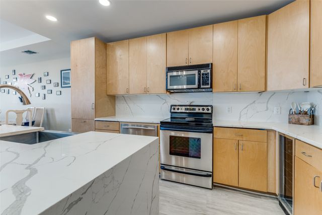 1505 Elm Street 1101, Dallas, TX 75201