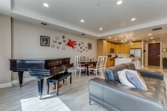 1505 Elm Street 1101, Dallas, TX 75201