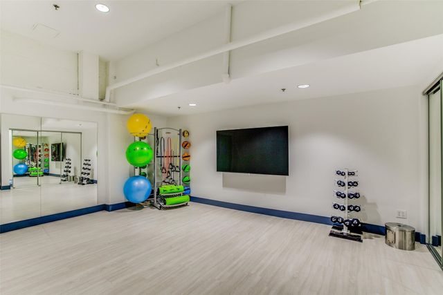 1505 Elm Street 1101, Dallas, TX 75201