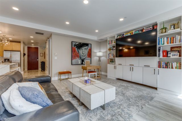 1505 Elm Street 1101, Dallas, TX 75201