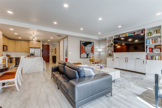 1505 Elm Street 1101, Dallas, TX 75201