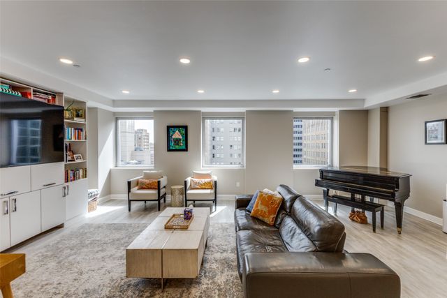 1505 Elm Street 1101, Dallas, TX 75201