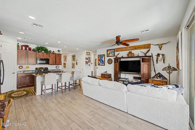 7737 Long Boat Way, Tucson, AZ 85757