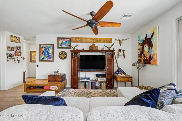 7737 Long Boat Way, Tucson, AZ 85757