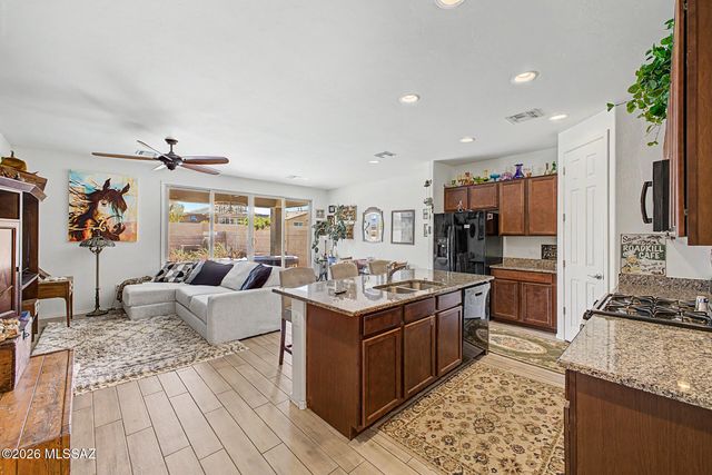 7737 Long Boat Way, Tucson, AZ 85757