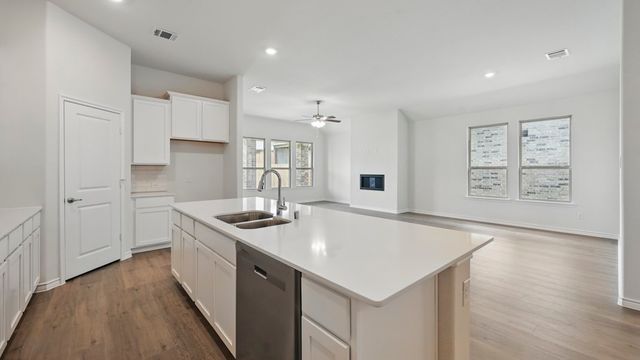 4154 Waldron Trail, Forney, TX 75126