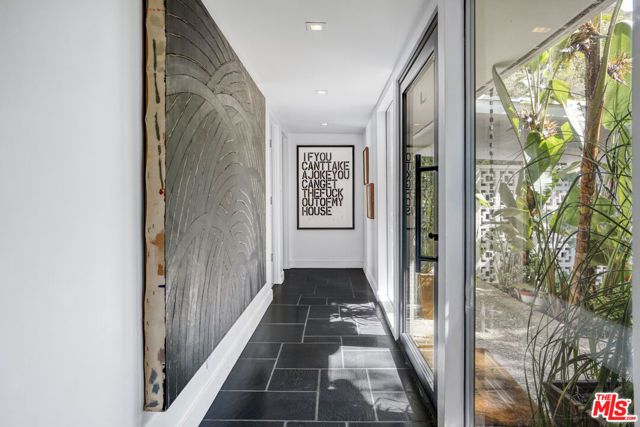3560 Mandeville Canyon Road, Los Angeles, CA 90049