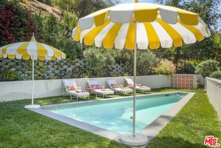 3560 Mandeville Canyon Road, Los Angeles, CA 90049