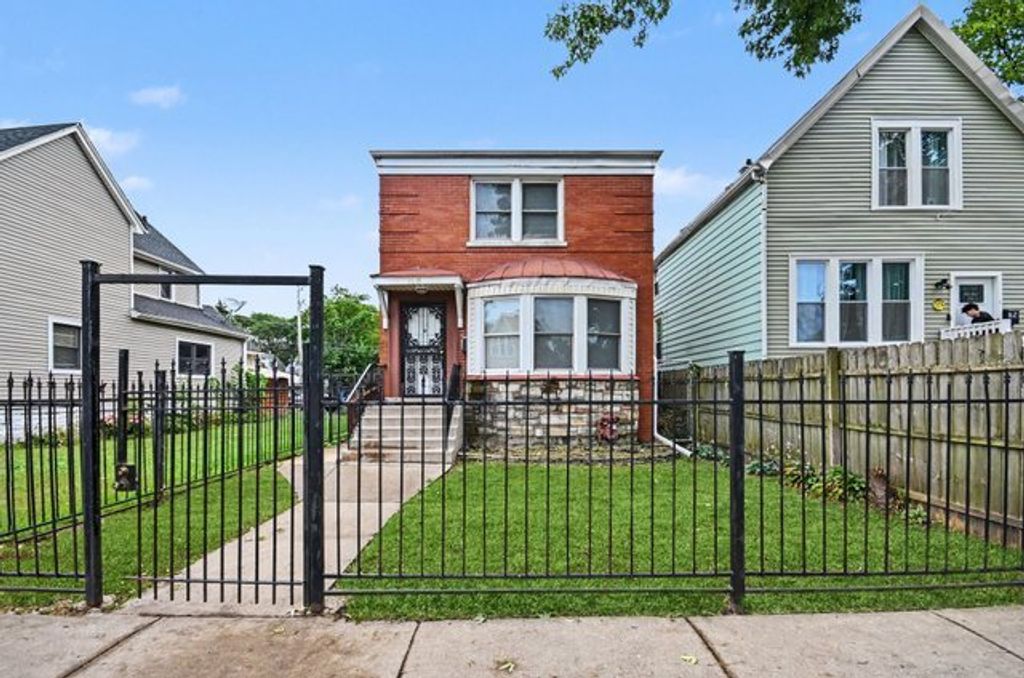 8619 S Morgan Street, Chicago, IL 60620 — exterior