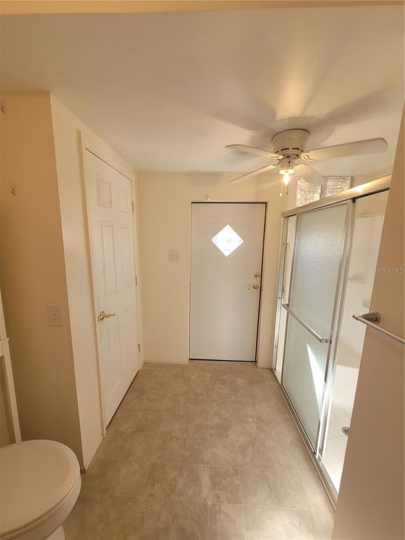 Image 23 of property listing at 3039 SEGO LANE, Lakeland, FL 33801