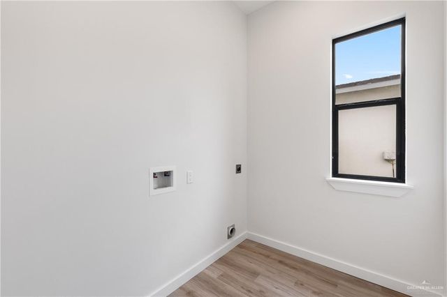 3821 Tierra Escondida, Weslaco, TX 78596