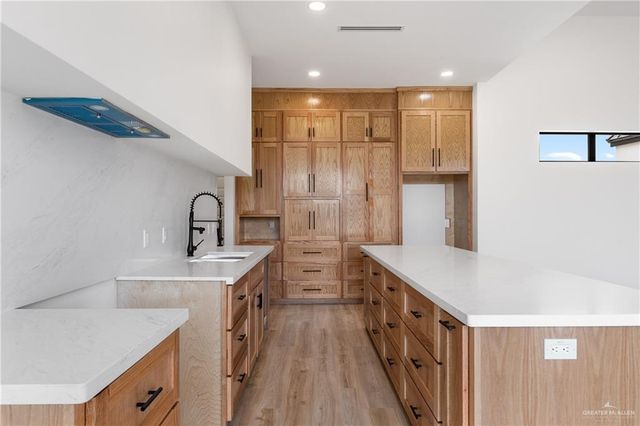 3821 Tierra Escondida, Weslaco, TX 78596