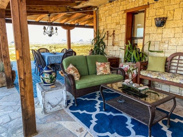 100 Guadalupe Loop, Terlingua, TX 79852