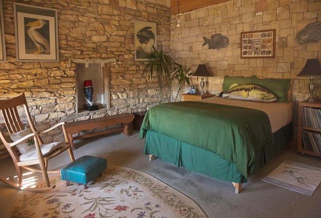 100 Guadalupe Loop, Terlingua, TX 79852