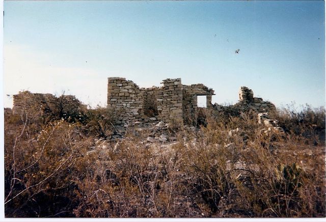 100 Guadalupe Loop, Terlingua, TX 79852