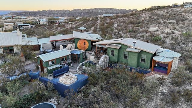 100 Guadalupe Loop, Terlingua, TX 79852