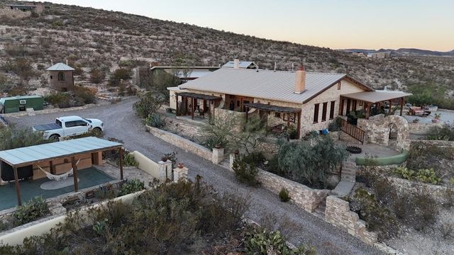 100 Guadalupe Loop, Terlingua, TX 79852