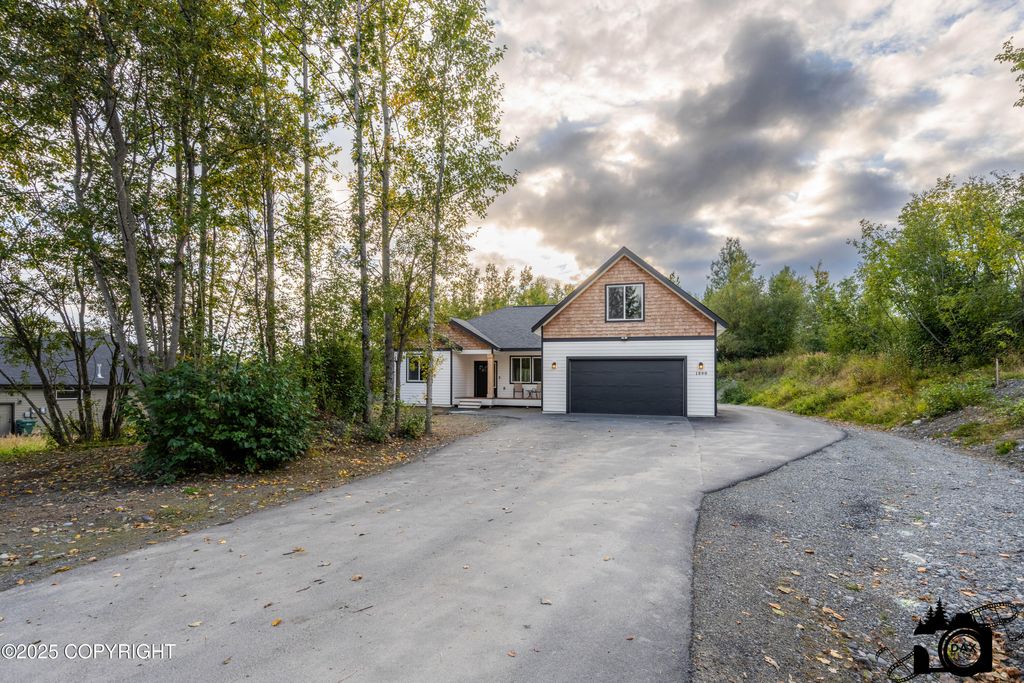 1890 S Endeavor Street, Wasilla, AK 99654