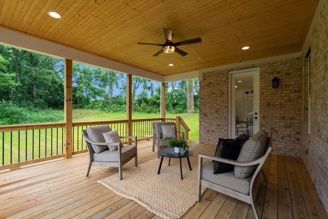1576 Frye Rd, Columbia, TN 38401