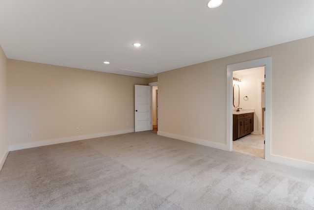 1576 Frye Rd, Columbia, TN 38401
