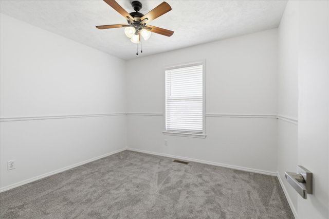 5215 S Honeysuckle Lane, Battlefield, MO 65619