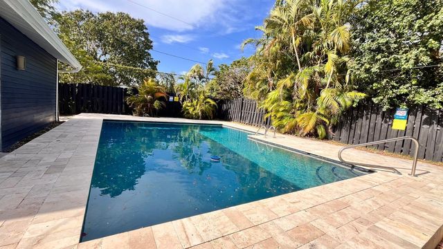 712 Tuscaloosa Street, West Palm Beach, FL 33405