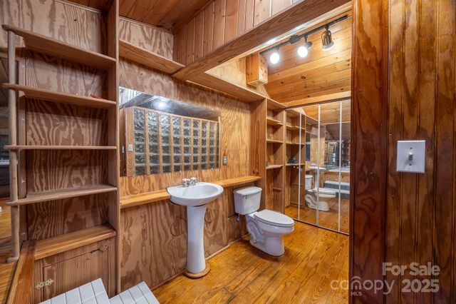 523 Sundown Drive, Franklin, NC 28734