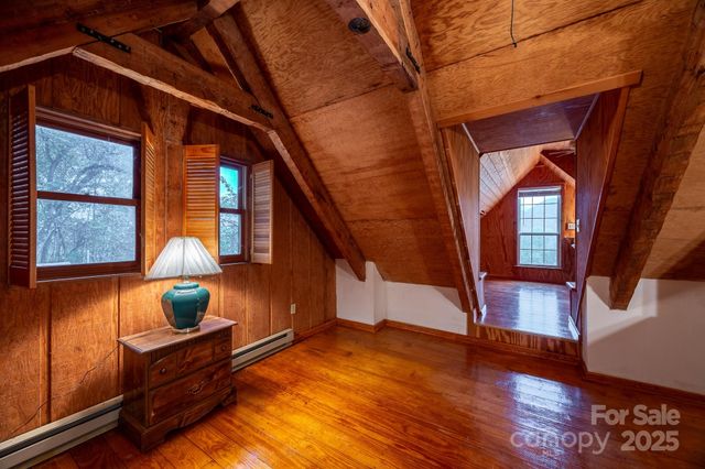 523 Sundown Drive, Franklin, NC 28734