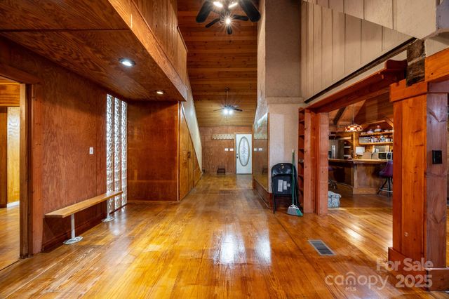 523 Sundown Drive, Franklin, NC 28734