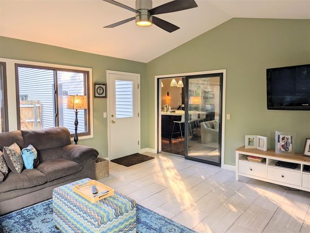 5322 Lynhill Street, Portage, MI 49024