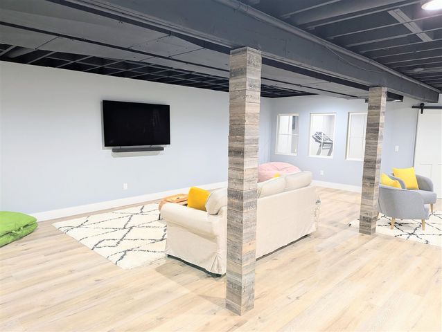 5322 Lynhill Street, Portage, MI 49024