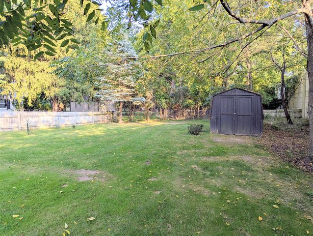 5322 Lynhill Street, Portage, MI 49024