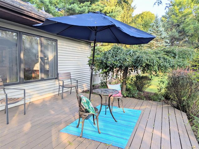 5322 Lynhill Street, Portage, MI 49024