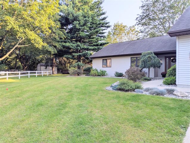 5322 Lynhill Street, Portage, MI 49024