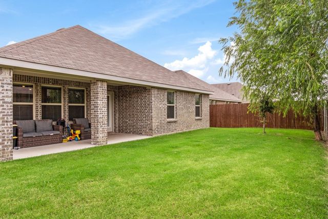 116 Cotton Mill Drive, Caddo Mills, TX 75135