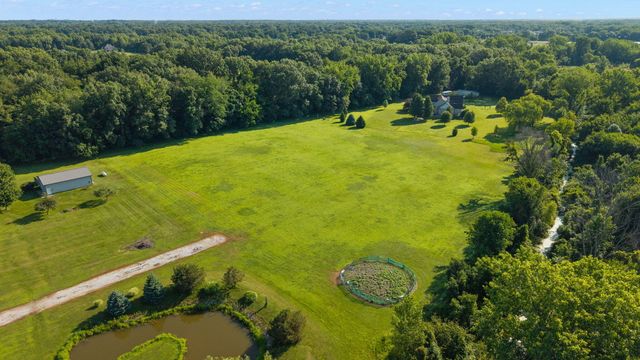 1065 N 50 W, Chesterton, IN 46304