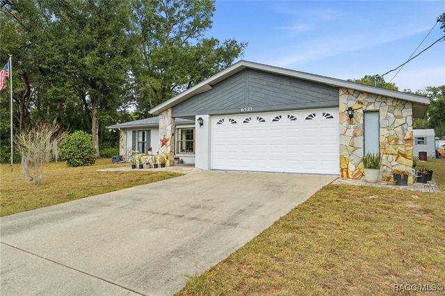 6523 E Malverne Street, Inverness, FL 34452