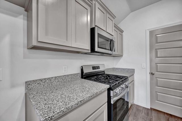 10649 SW 18th Street, Yukon, OK 73099